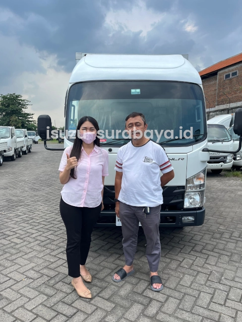 Galeri Isuzu Surabaya 6P Galeri Isuzu Surabaya 6P