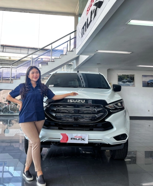 NELA Sales Counter Isuzu Surabaya NELA Sales Counter Isuzu Surabaya